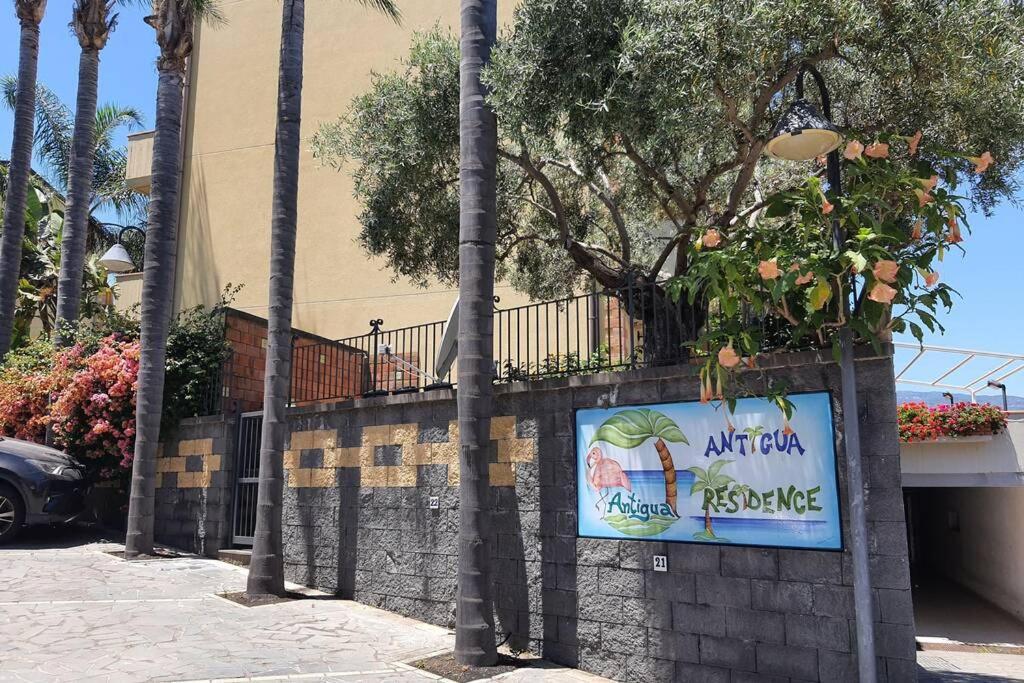 Ferienwohnung Sicilia, Mansarda Le Due Terrazze Mascali Exterior foto