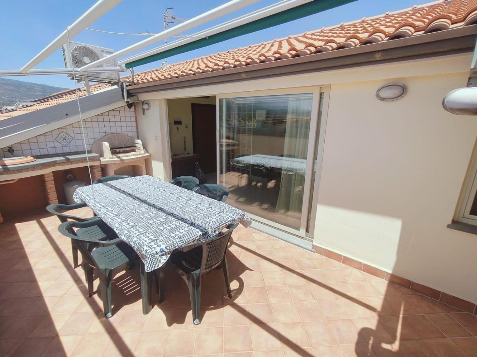 Ferienwohnung Sicilia, Mansarda Le Due Terrazze Mascali Exterior foto